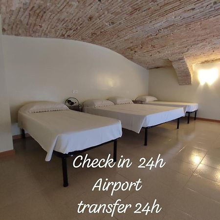 Casa Vacanze Bella-Host By Foresteria Bergamo Bella Bagian luar foto