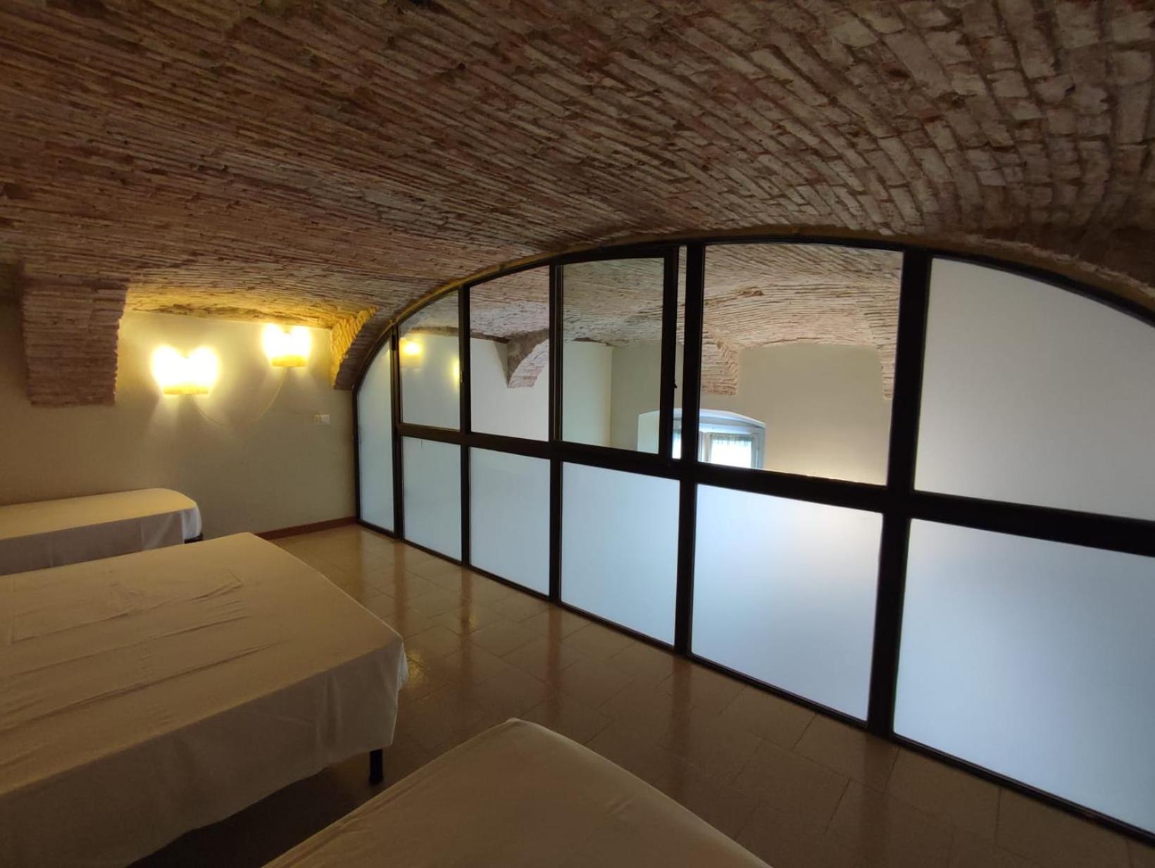Casa Vacanze Bella-Host By Foresteria Bergamo Bella Bagian luar foto