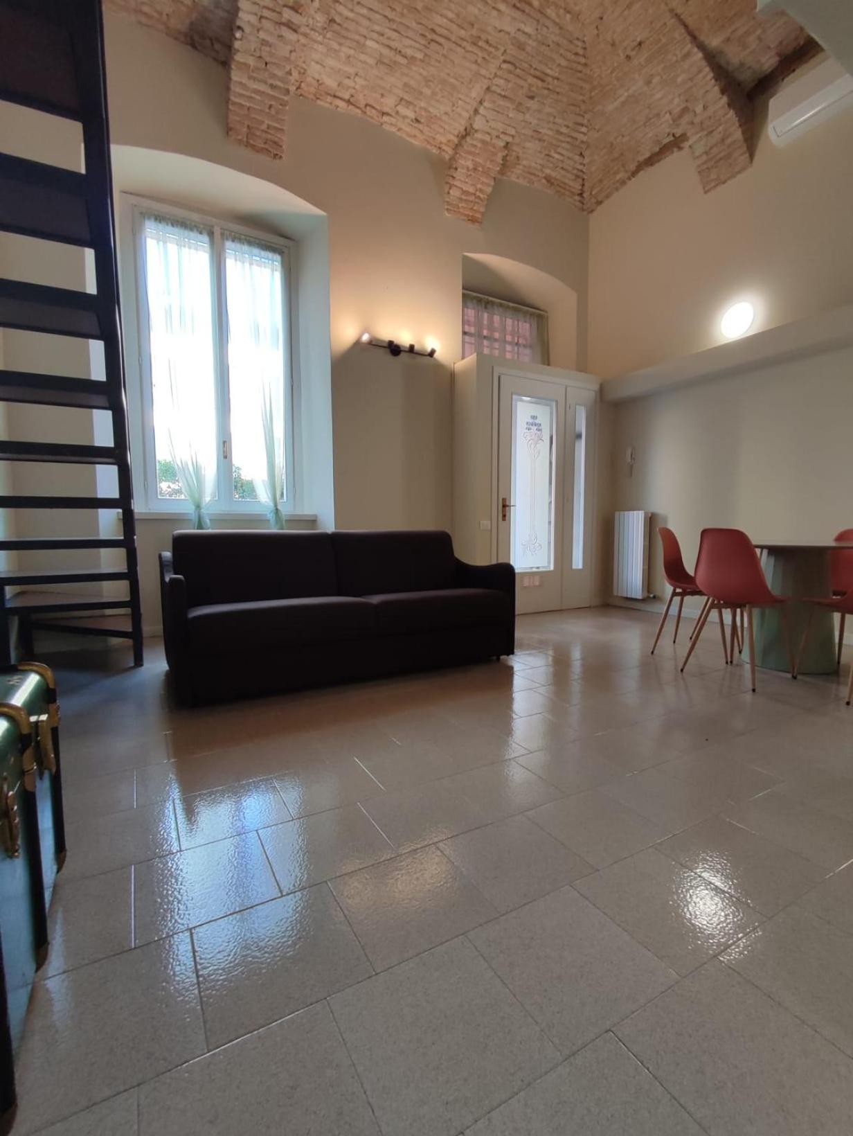 Casa Vacanze Bella-Host By Foresteria Bergamo Bella Bagian luar foto